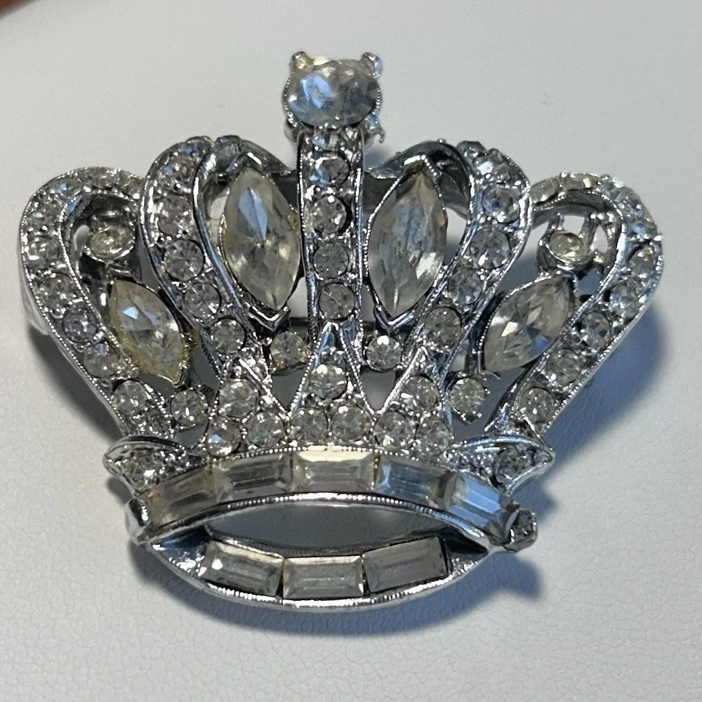 Vintage Pell Rhinestone Crown Brooch Silver Tone Clear Rhinestones